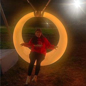 Meet your Posher, Alexia